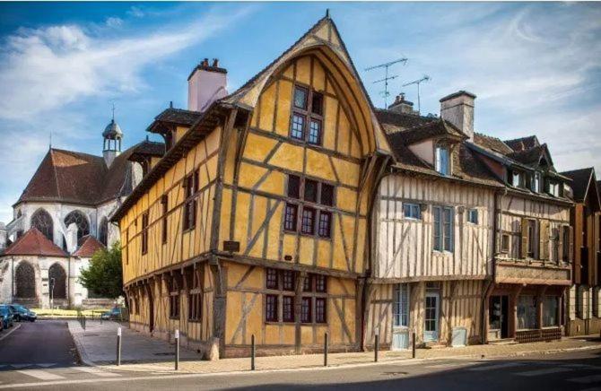 Les Chalets Aux Gites D'Orient Géraudot Εξωτερικό φωτογραφία